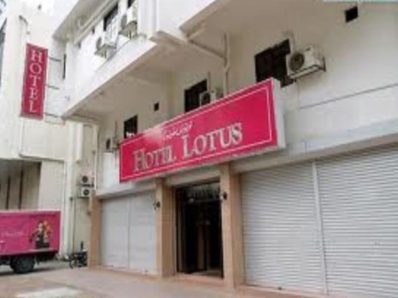 Lotus Hotel Johor Bahru Ngoại thất bức ảnh